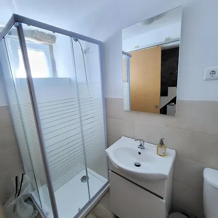 A Doro Vacation In The Village Tinyhouse *